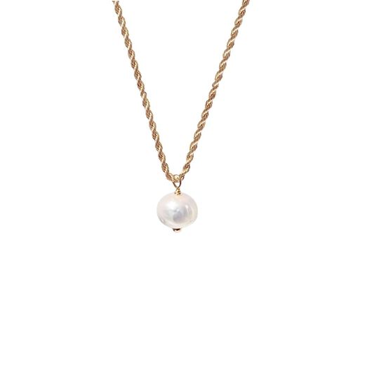 Gold chain necklace with pearl pendant